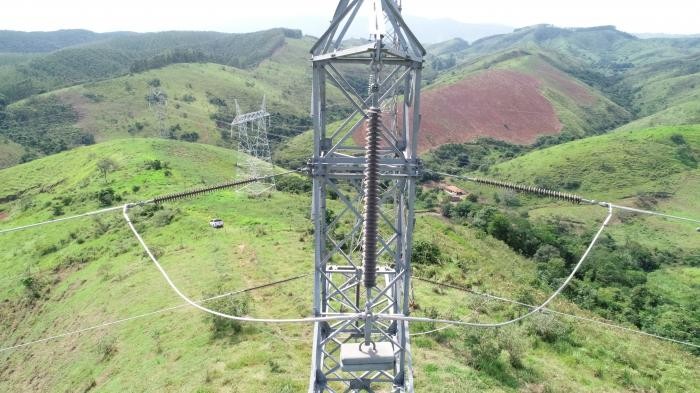 INSPEÇÃO DETALHADA EM LINHAS DE TRANSMISSÃO COM DRONE GOIÁS